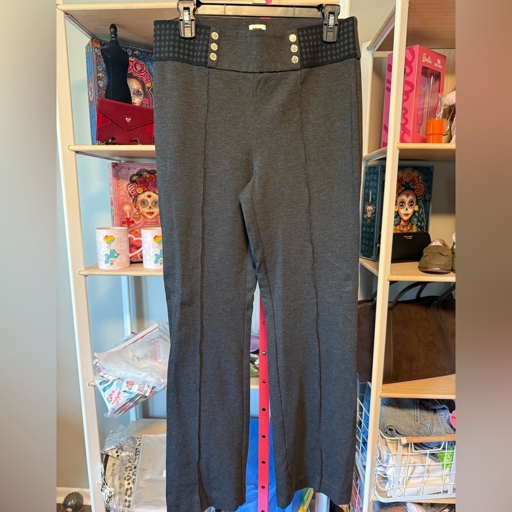 Anne Klein Gray Pull-On Flare Dress Pants – Size M